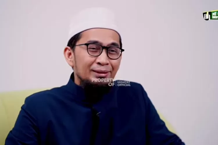 Ustadz Adi Hidayat Beberkan Cara Menghilangkan Beban Hidup dan Mudah Rezeki  (Tangkapan Layar Youtube.com/ Adi Hidayat Official)