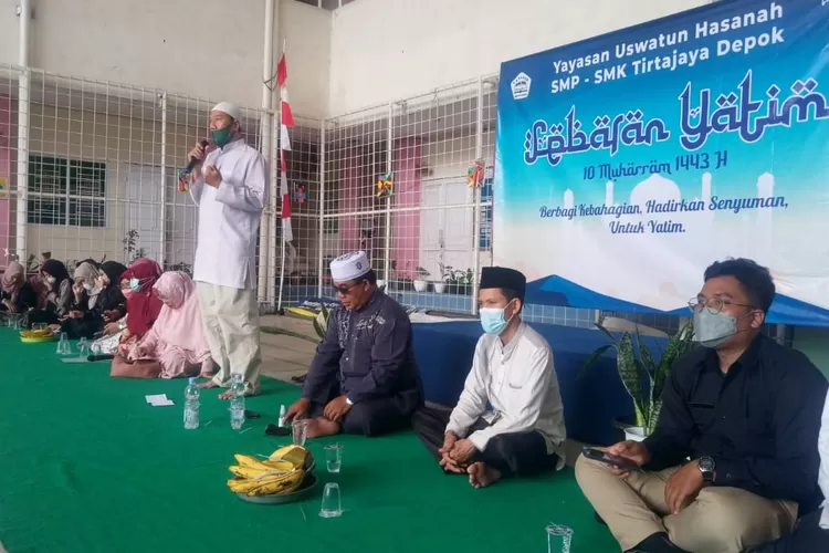 Yayasan Uswatun Hasanah Santuni 110 Siswa Yatim SMP Dan SMK Tirtajaya. (Dokumentasi Yayasan Uswatun Hasanah)