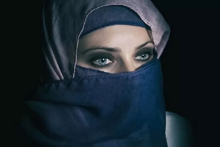 Hijab (PIXABAY 20)