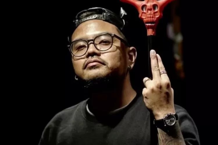 Komika Coki Pardede (via instagram : @cokipardede.updates)