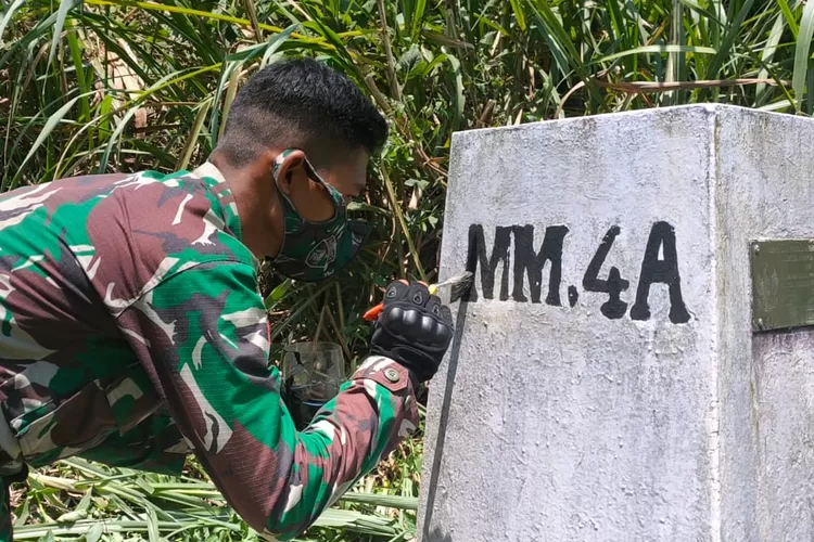 Patok Batas MM. 4.A merupakan merupakan salah satu Patok Batas (Satgas Yonif 512 QY/bahman)