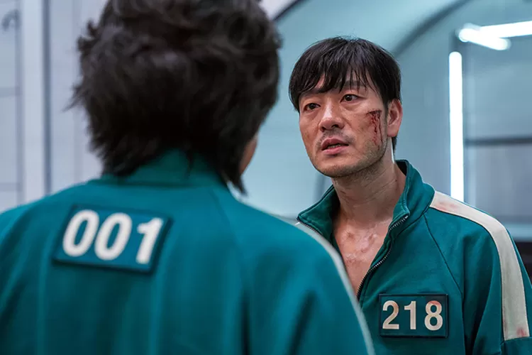                         Squid Game        (Netflix)