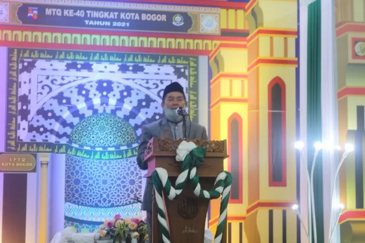 Ade Sarmili Ketua LPTQ Kota Bogor beri sambutan. (bogortimes.com)