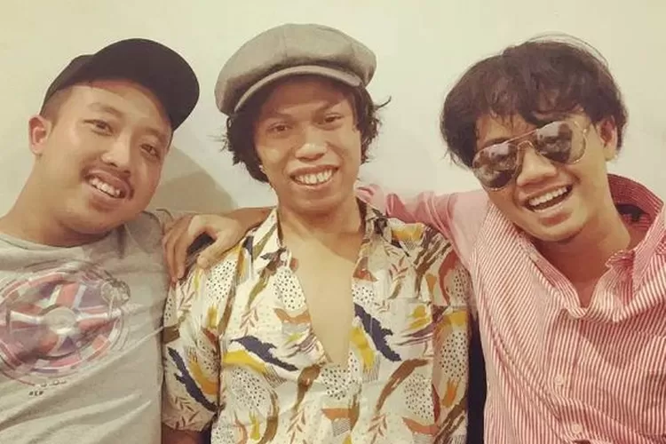 Tiga pemuda bernama Alfin Dwi Krisnandi, Sepriadi Chaniago dan Alfred yang viral karena memiliki wajah mirip Dono, Kasino, Indro Warkop DKI (Instagram.com/@alfredkus)