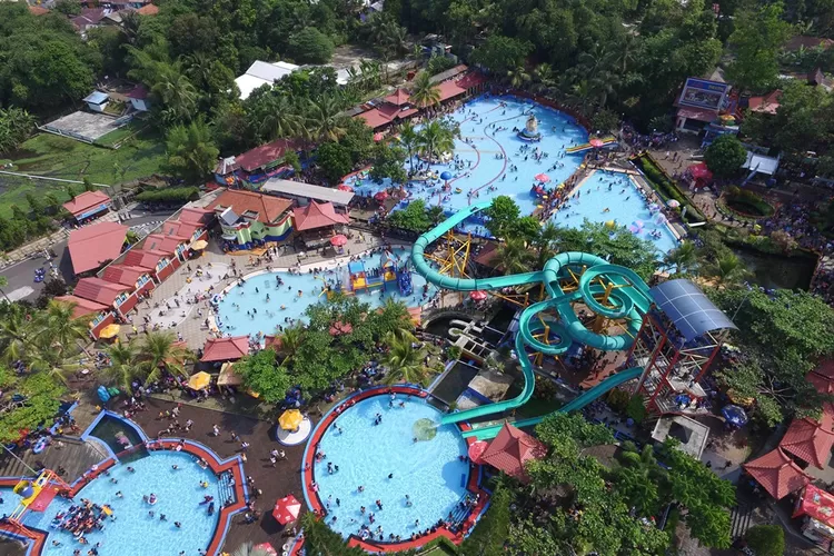 Obyek Wisata Owabong dengan sejumlah fasilitas rekreasi di Kab Purbalingga, Jawa Tengah (foto: laman purbalinggakab.go.id)