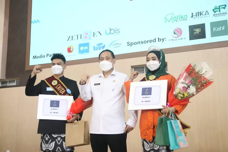 Yuk Kenalan Dengan Tsabat Dan Khairunnisaa, Duta Untirta 2021 - Banten Raya