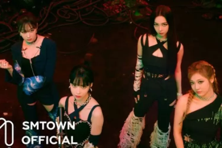 Lagu Savage - Aespa (YoutubeSMTOWN)