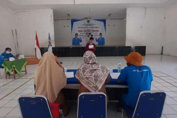 KNPI Kota Cirebon mengadakan beragam lomba memperingati Hari Sumpah Pemuda. (Mentari Samana)