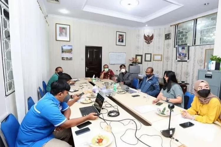 Diskominfo Provinsi Jambi Lakukan Rapat dengan Bakti Kominfo (Diskominfo Jambi)
