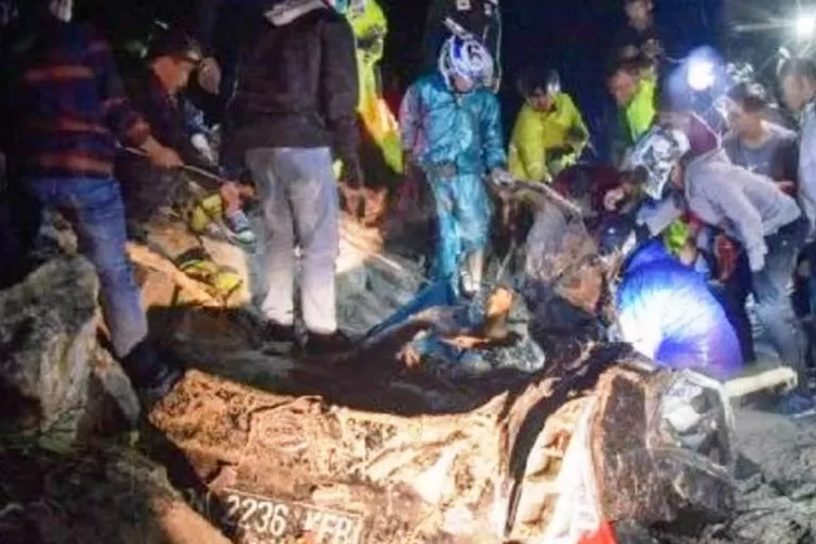 Longsor di Sibolangit.