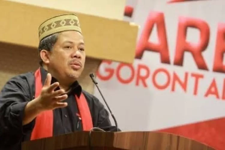 Fahri Hamzah, Mantan anggota DPR RI (Instagram/@fahrihamzah)