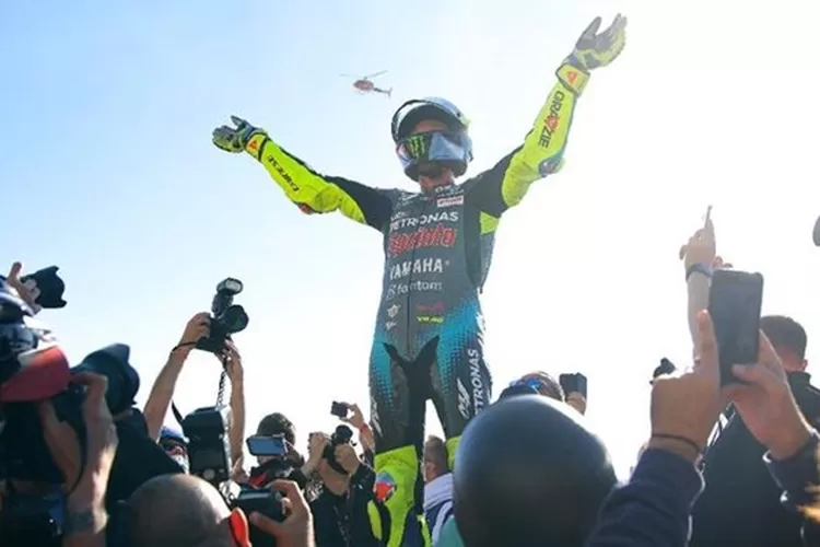 Valentino Rossi resmi pensiun di MotoGP pada musim 2021. (ist)