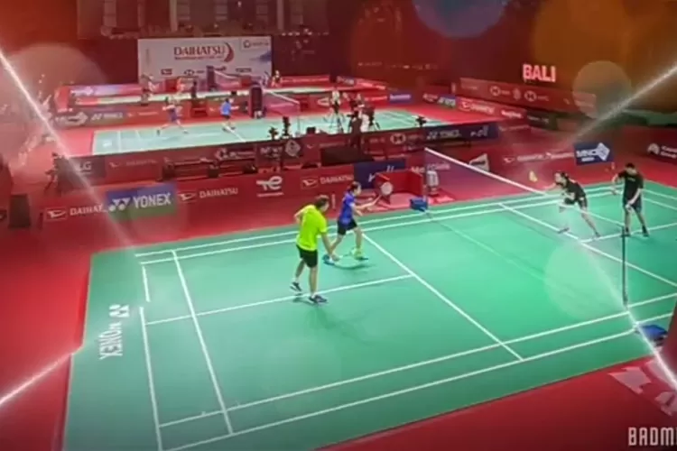 Jelang Gelaran 3 Turnamen Besar Dunia di Bali, Ballroom Disulap Jadi Lapangan Badminton (tangkap layar akun YouTube Badmintime)