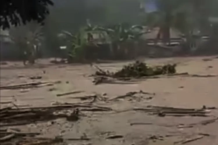 Banjir Bandung Garut (Video Amatir Warga)