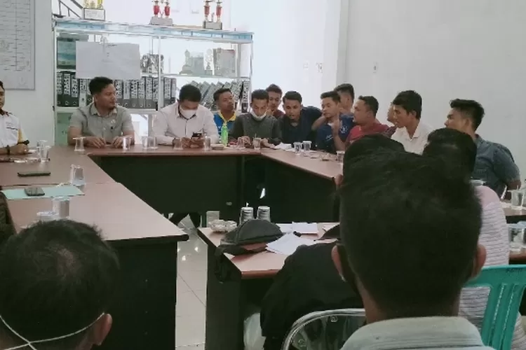 Technical Meeting persiapan Bupati Cup Solok Selatan pertandingan Sepakbola (Jefli)