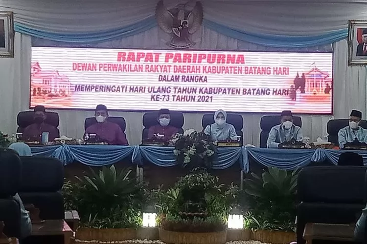 Rapat Paripurna DPRD Batang Hari (Klikanggaran/Anuza)