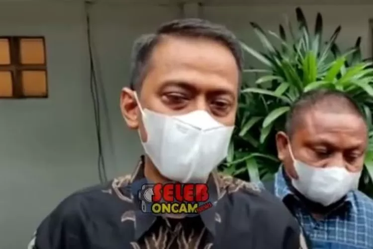 Doddy Sudrajat, ayah Vanessa Angel, berencana membuat museum ( YouTube Seleb Oncam News)