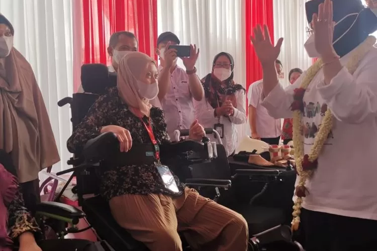 Risma Tekankan bahwa Dirinya Berpihak pada Penyandang Disabilitas (kemensos)