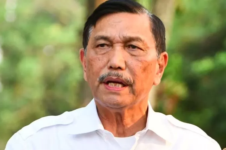 Pengumuman pembatalan PPKM Level 3 oleh Menko Marves Luhut Binsar Pandjaitan. Dok: Setkab 