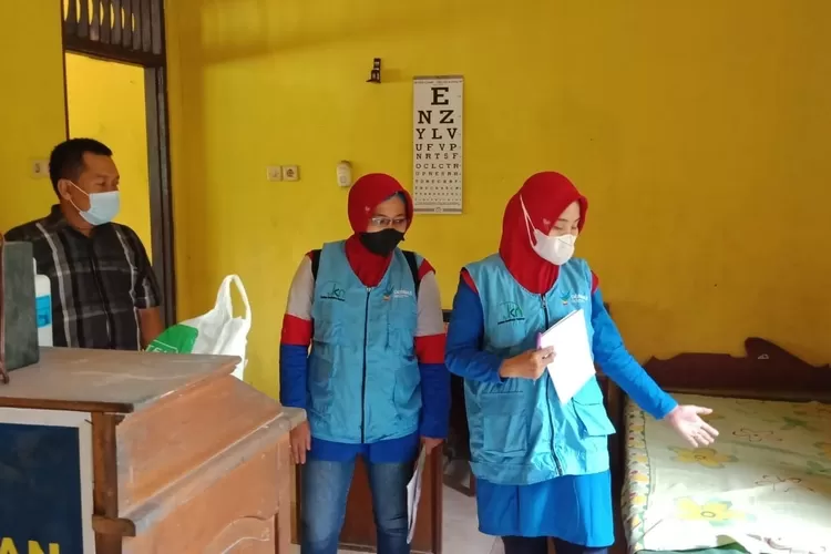 Tim Puskesmas Mranggen l mengadakan evaluasi UKS di salah satu sekolah di bawah wilayah kerjanya. (Puskesmas Mranggen l)