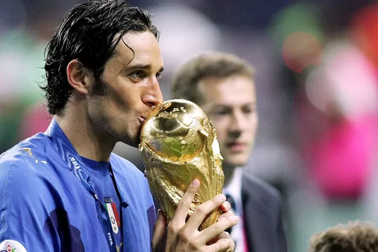 Luca Toni bersama Italia pada Piala Dunia 2006