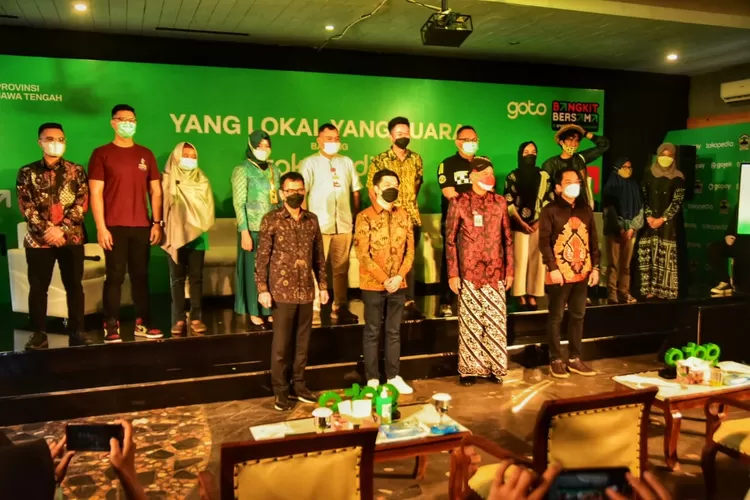 Angkat UMKM Lokal, GoTo dan Pemprov Jateng Bikin Gerakan BangkitBersama (Audrian Firhannusa/ayosemarang.com)