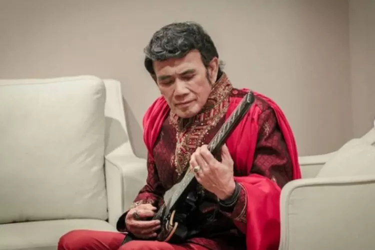 Fakta Unik Gitar Buntung Rhoma Irama, Dilelang Untuk Korban Tsunami ...