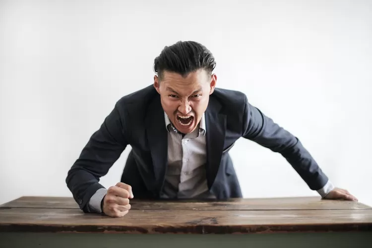  6 Cara Efektif Menghadapi Orang yang Sedang Marah Kepada Kamu ( Pexels.com / Andrea Piacquadio)