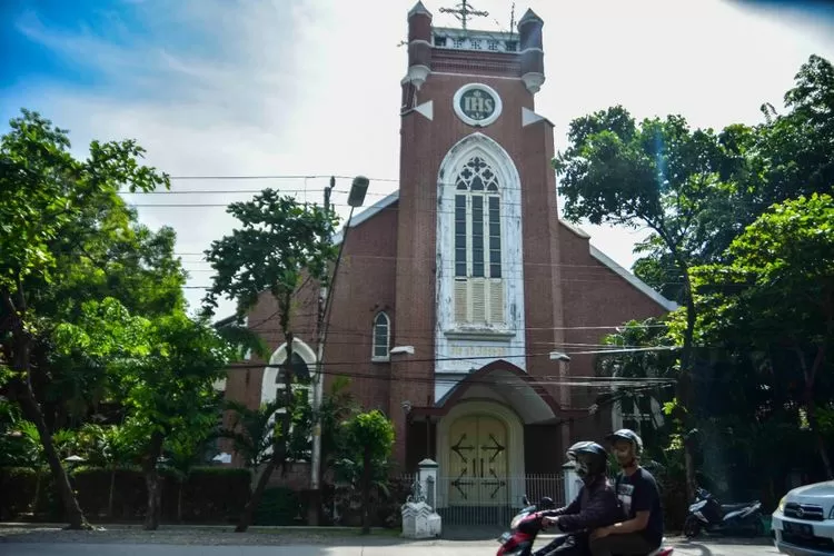 Gereja Gedangan Semarang di Jalan Ronggowarsito menyelenggarakan Misa Natal 2022 (Ayosemarang.com/ Audrian Firhannusa)