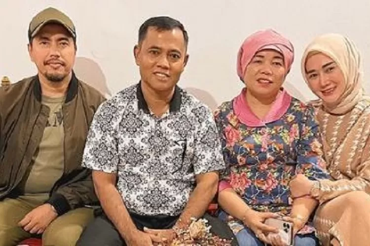 Sunan Kalijaga bersama Faisal (IG /@marissyaicha)