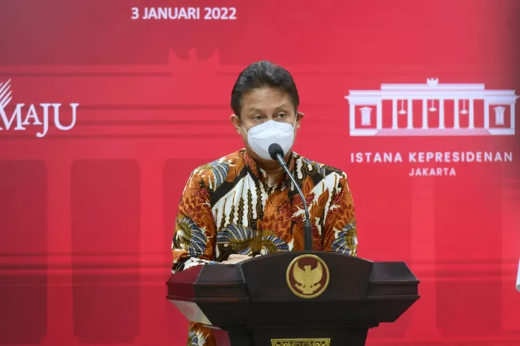 Menteri Kesehatan (Menkes) Budi Gunadi Sadikin dalam keterangannya di Kantor Presiden, Jakarta, pada Senin, 3 Januari 2022, usai mengikuti rapat terbatas yang dipimpin oleh Presiden Joko Widodo.