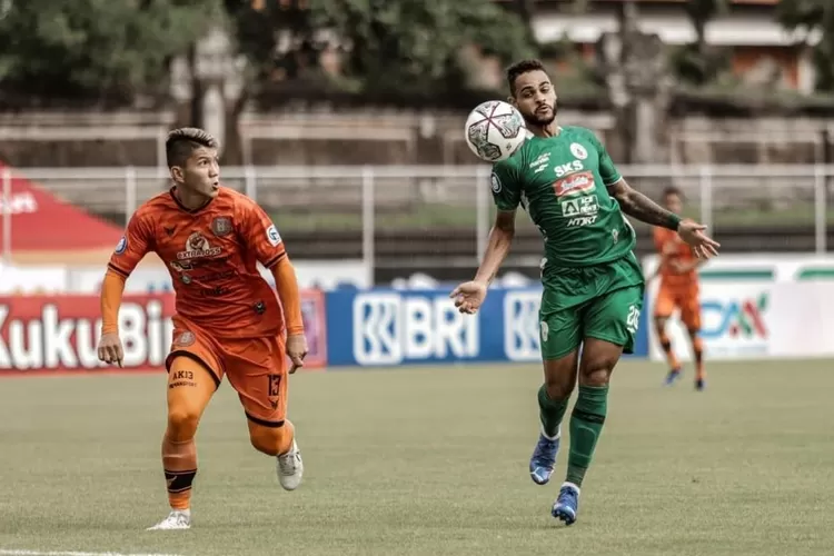 Laga antara PSS Sleman vs Persiraja Banda Aceh pada pekan ke-18 BRI Liga 1 di Stadion Ngurah Rai, Denpasar, Bali. (instagram.com/pssleman)