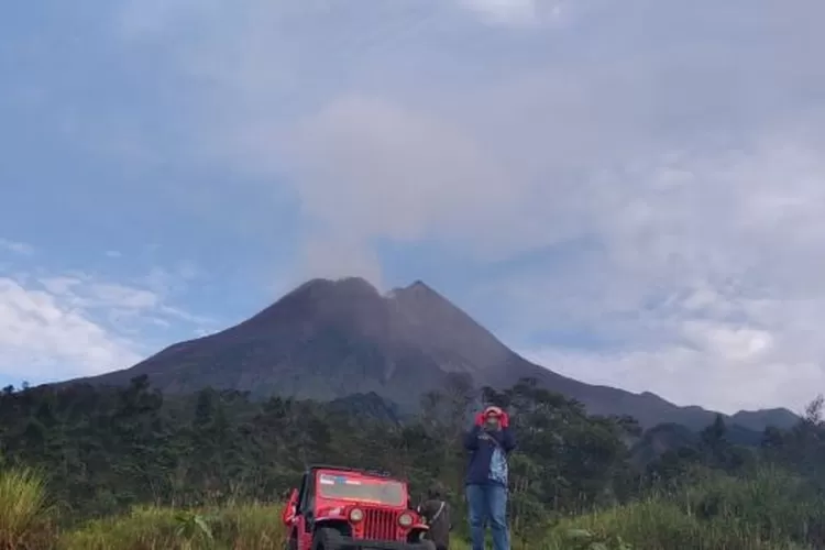 Gunung Merapitampak dari Kaliadem (Widyo Suprayogi)