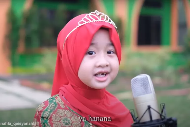 Lirik Sholawat 'Ya Hanana' Lagu Yang Dipopulerkan Oleh Aishwa Nahla ...