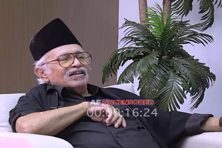 Intelektual Politik Mliter, Salim Said (Tangkap layar Youtube.com/Akbar Faizal Uncensored)