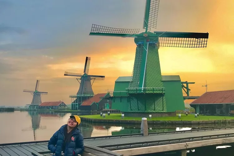 Belanda merupakan salah satu negara yang paling bahagia di dunia. (Instagram @yayangmalil___)