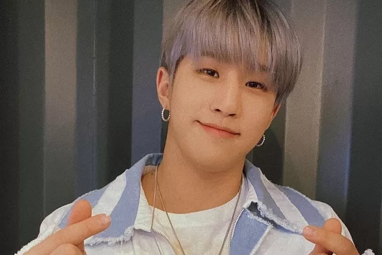 Jinjin ASTRO.