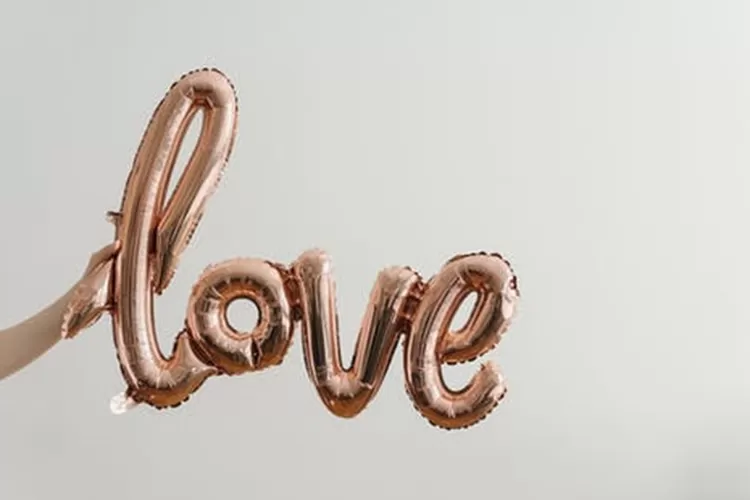 14 Oktober Hari Apa Bagi Pria? Ternyata Peringatan Hari Aku Cinta Kamu Nasional (pexels)