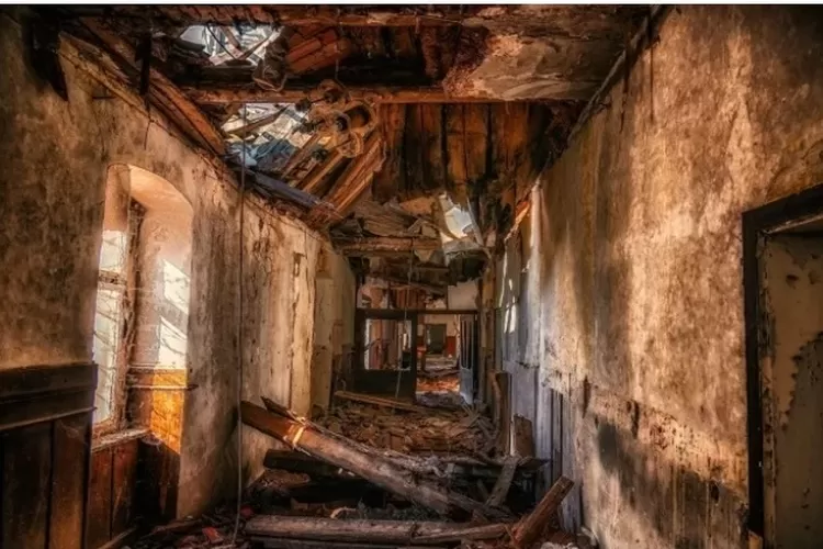 Tempat Terbengkalai di Bogor, Suasana Mistis Bikin Bulu Kuduk Berdiri (Pixabay)