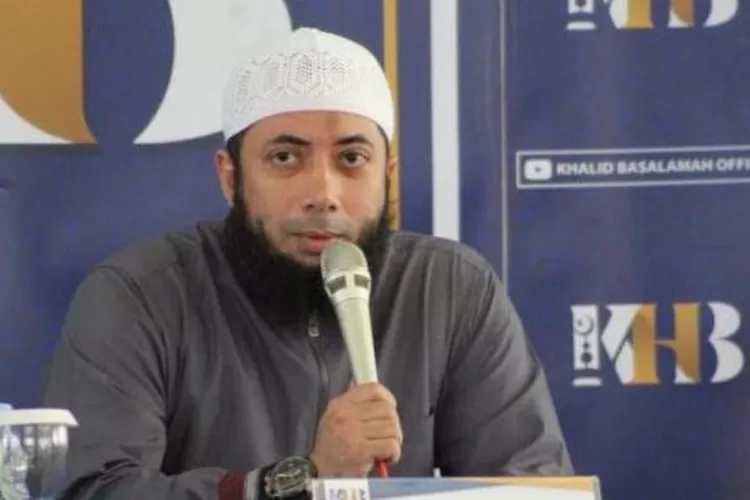 Ustaz Khalid Basalamah pun minta maaf sekaligus memberi klarifikasi terkait video ceramah terkait wayang haram yang mengundang kontroversi. (iStock )