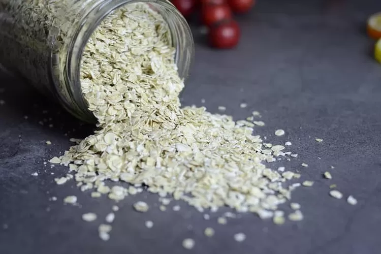 Manfaat oat yang dapat menurunkan kadar kolesterol (pixabay.com/sunxiaoji)