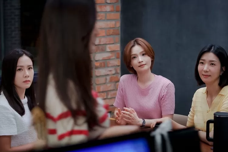 Episode 2 drama Korea Thirty Nine menampilkan salah satu sahabat Cha Mi Jo menderita kanker dan akan meninggal (Instagram @jtbcdrama)
