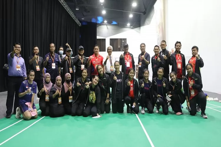 Tim Badminton Indonesia Dijamu Nasi Padang Pada kejuaraan BATC 2022 oleh Duta Besar Indonesia (www.pbsi.id)