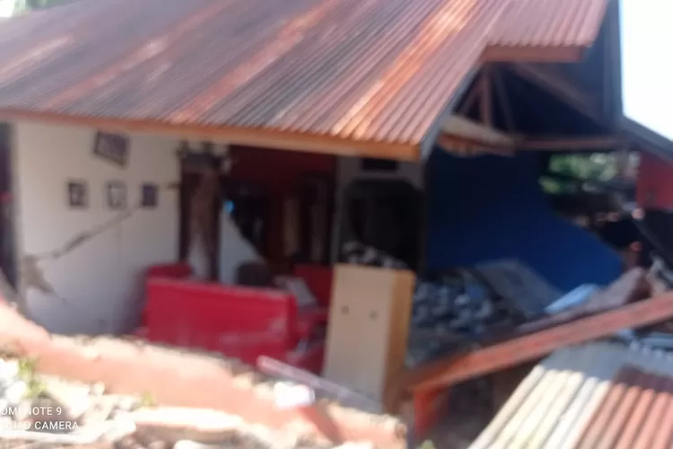 Seorang Bayi di Palembayan Agam Tertimpa Reruntuhan Bangunan Akibat Gempa Bumi