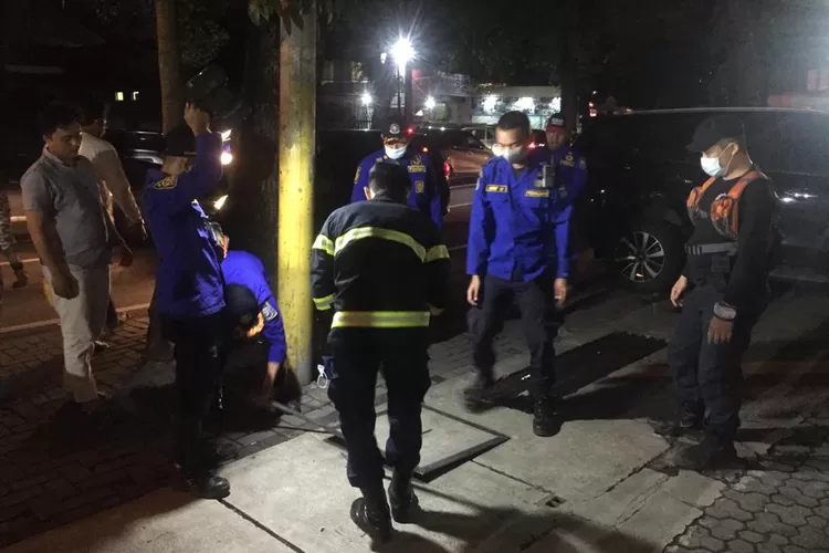 Diskar PB Kota Bandung siap melayani masyarakat baik urusan kebakaran maupun penanganan kedaruratan lainnya (Foto: dok Humas Diskar PB Kota Bandung)