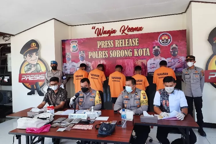 Polres Sorong Kota Tangkap Dua Kelompok Pengedar Narkotika (Ssuarakarya.id - Yacob Nauly)