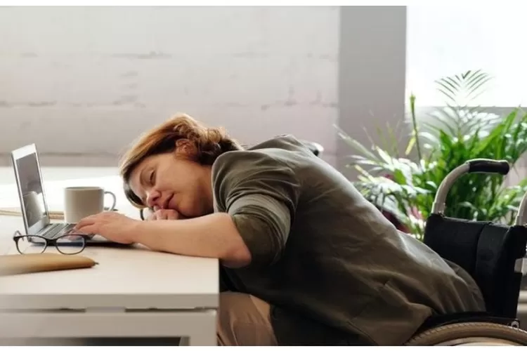 Penyebab rasa ngantuk setelah makan diungkap dr. Zaidul Akbar (Pixabay)