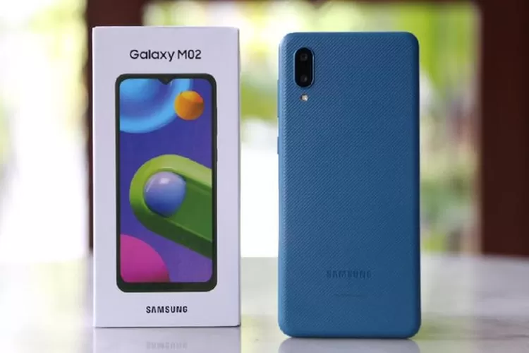 Harga Terbaru Samsung Galaxy M02. HP murah dengan berbagai keunggulan seperti baterai badak, skin OS One UI mumpuni dan spesifikasi yang cukup untuk kebutuhan harian (Samsung)