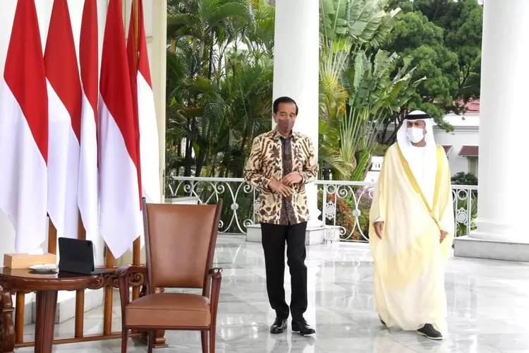 Presiden Jokowi menerima kunjungan delegasi Persatuan Emirat Arab (PEA), Senin (07/03/2022), di Istana Kepresidenan Bogor, Jawa Barat.  (BPMI)