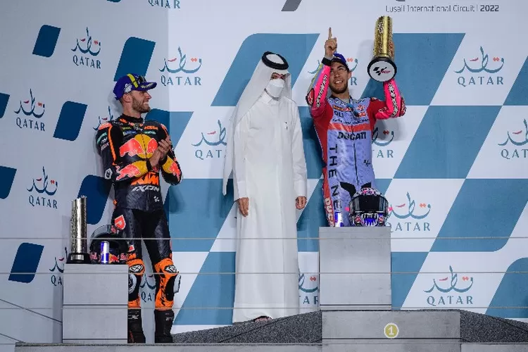 Intip Momen Kebahagiaan Enea Bastianini Pemenang MotoGP Qatar 2022 (www.twitter.com/@Bestia23)